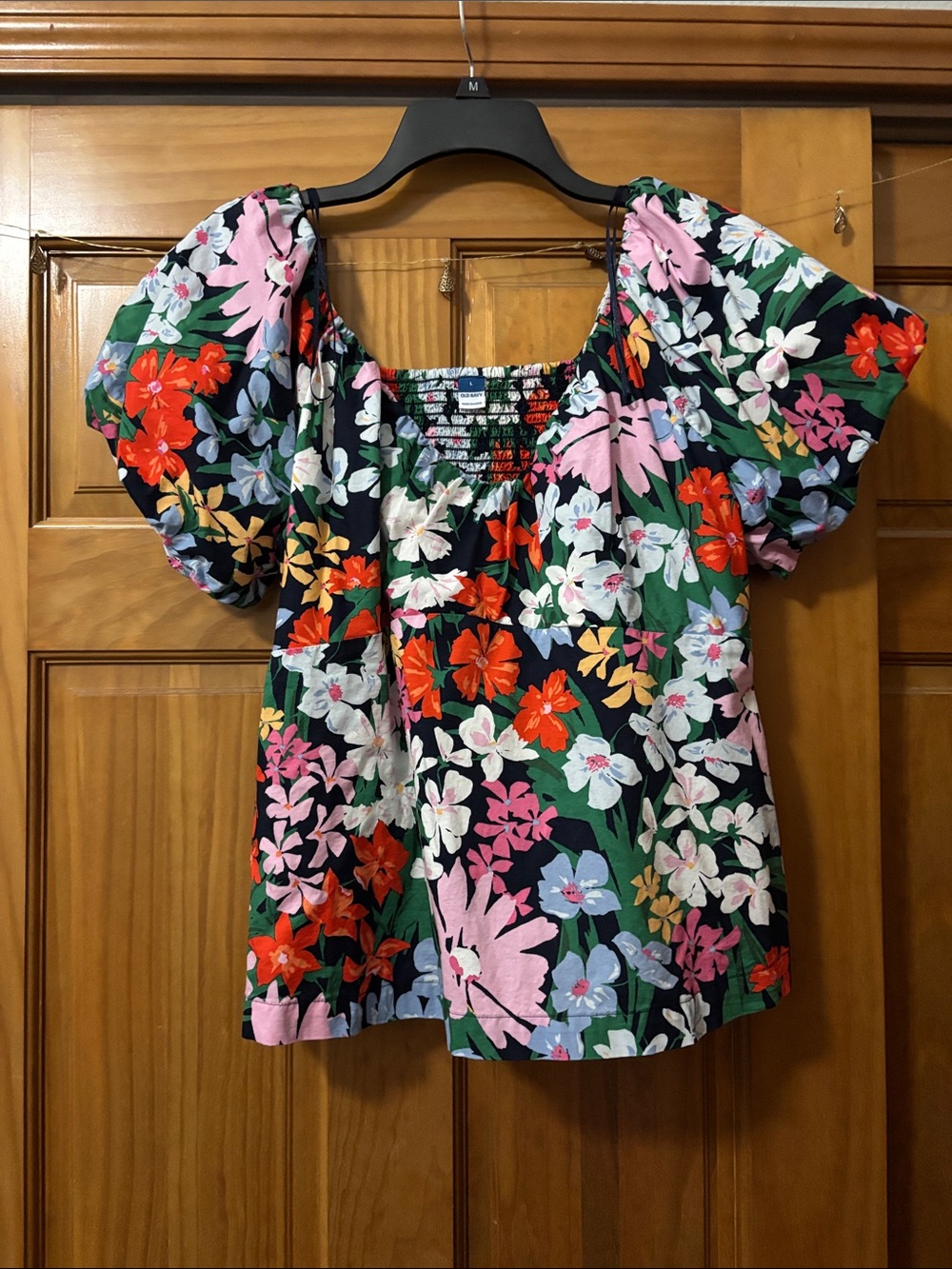 Old Navy Floral Puff-Sleeve Scoop Neck Blouse